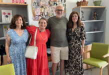 Asociación Hypatia: la fuerza de Paqui Ayllón, la lectora ciega que inspira desde Cádiz Asociación Hypatia la fuerza de Paqui Ayllon, la lectora ciega que inspira desde Cádiz, Vidas Compartidas